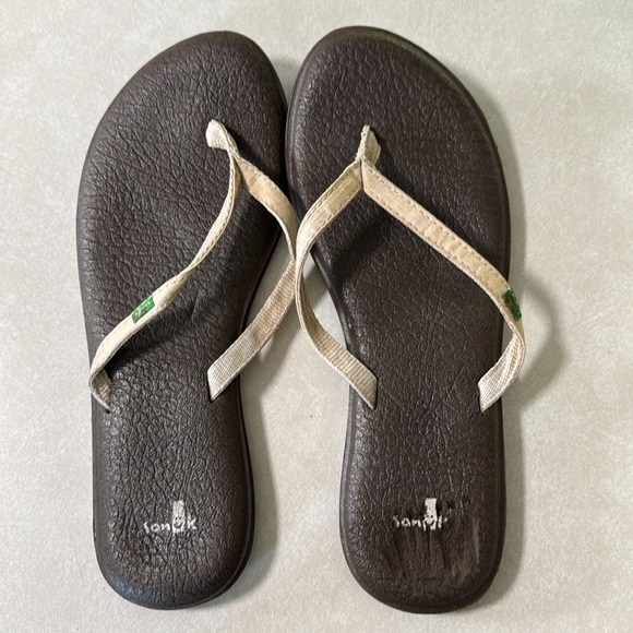 Sanuk flip flopso - Picture 3 of 5